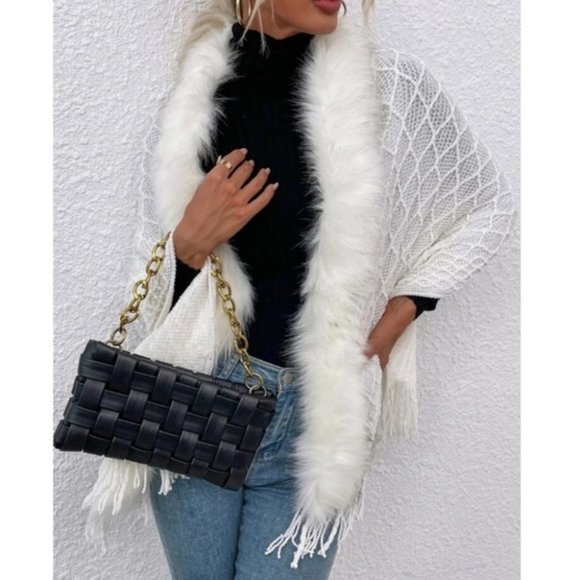 Celeb Style Faux fur open front cardigan - Picture 5 of 7